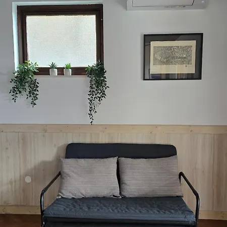 House 5 Stairs Daire Omiš